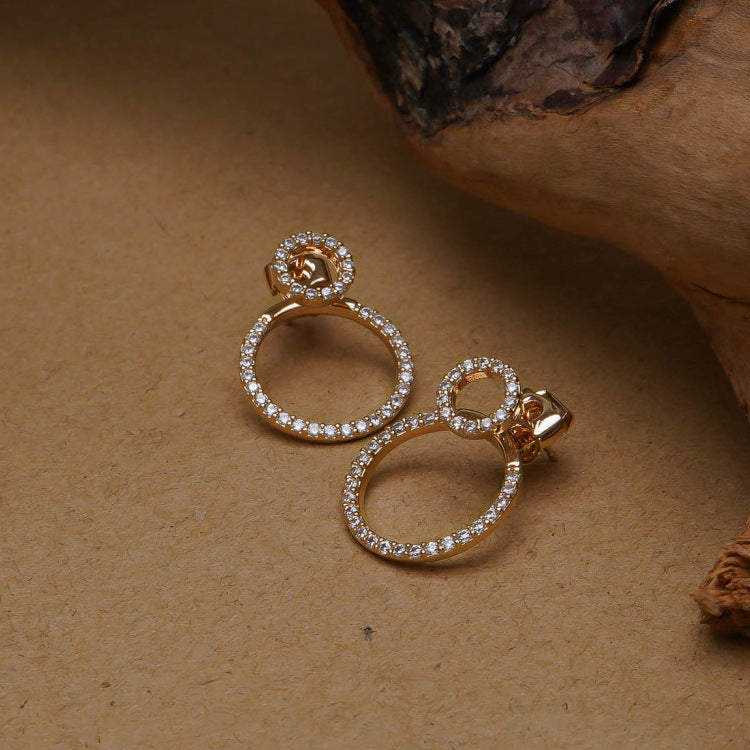 The Orbite Pavé Studs