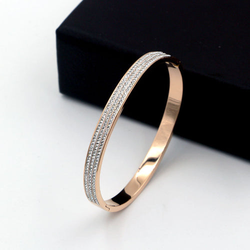 The Lumière Pavé Bracelet